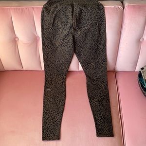 Leopard Print ALO Leggings SOLD out on their website!